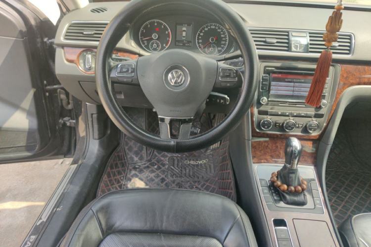 Used Volkswagen Passat 2011 1.8 TSI DSG Prestige Edition Steering Wheel