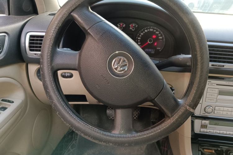 Used Volkswagen Passat 2011 1.8T Manual Luxury Model Steering Wheel