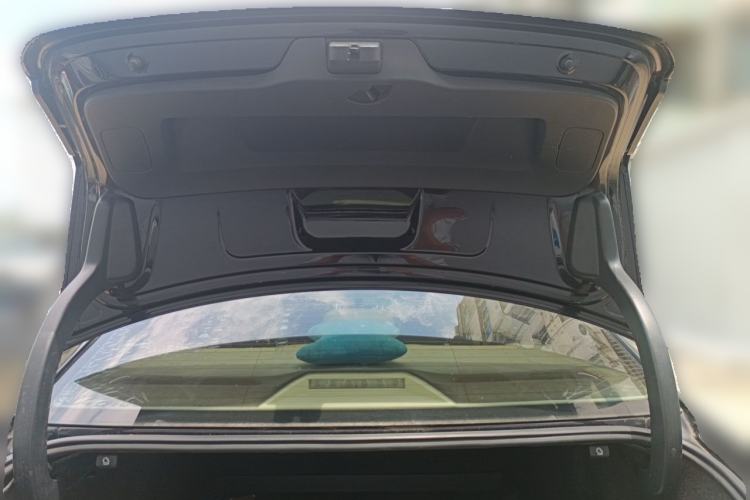 Used Volkswagen Passat 2011 1.8TSI Automatic Prestige Edition Trunk