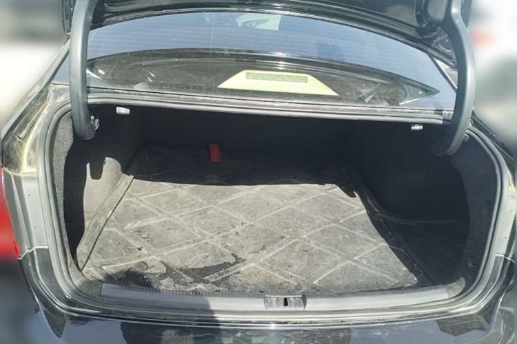 Used Volkswagen Passat 2011 1.4 TSI Manual Luxury Edition Trunk