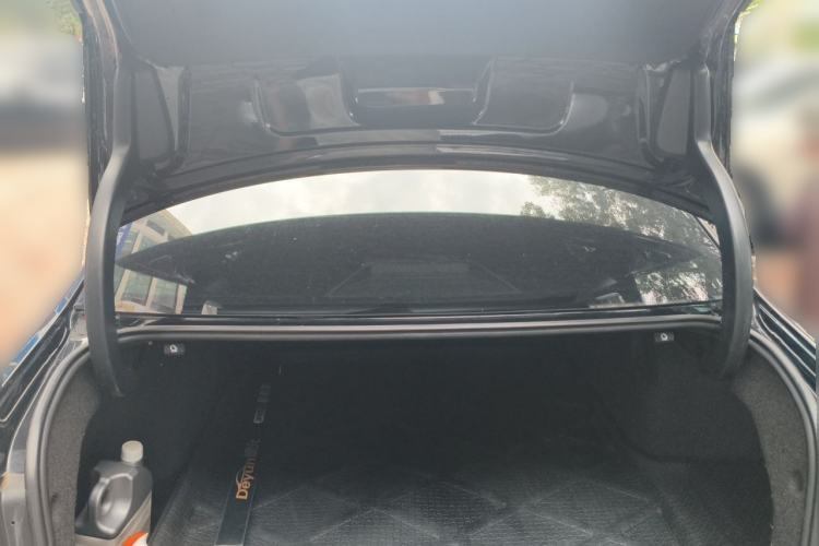 Used Volkswagen Passat 2011 1.8TSI DSG Prestige Edition Trunk