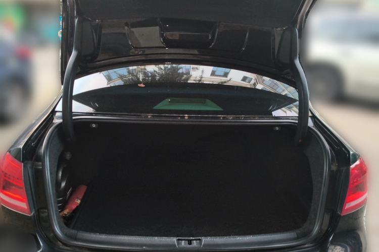 Used Volkswagen Passat 2011 1.8 TSI DSG Ultimate Edition Trunk