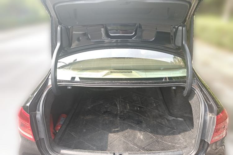 Used Volkswagen Passat 2011 1.8TSI Automatic Prestige Edition Trunk