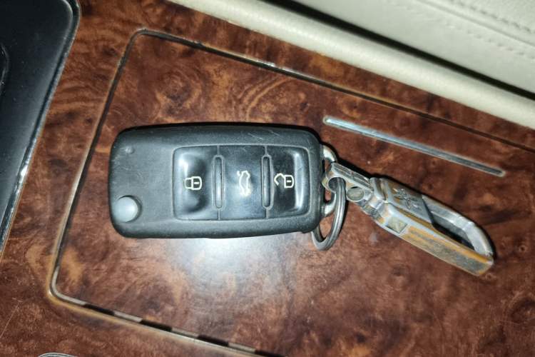 Used Volkswagen Passat 2011 1.8TSI DSG Prestige Edition Vehicle Key