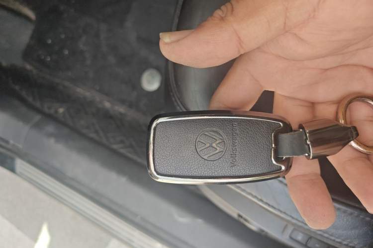 Used Volkswagen Passat 2011 3.0L V6 DSG Flagship Edition Vehicle Key