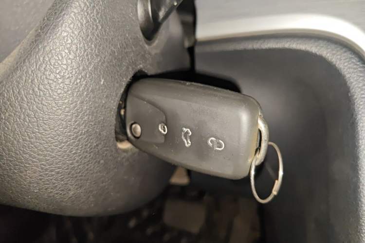Used Volkswagen Passat 2011 1.8TSI Automatic Prestige Edition Vehicle Key