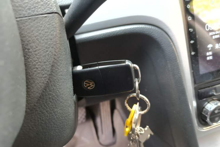Used Volkswagen Passat 2011 1.8TSI Automatic Prestige Edition Vehicle Key