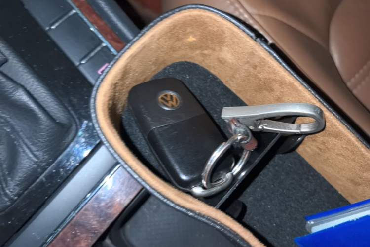 Used Volkswagen Passat 2011 3.0L V6 DSG Flagship Edition Vehicle Key