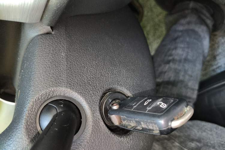 Used Volkswagen Passat 2011 1.8TSI Automatic Prestige Edition Vehicle Key