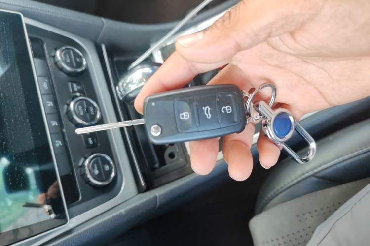 Used Volkswagen Passat 2011 1.8 TSI DSG Prestige Edition Vehicle Key