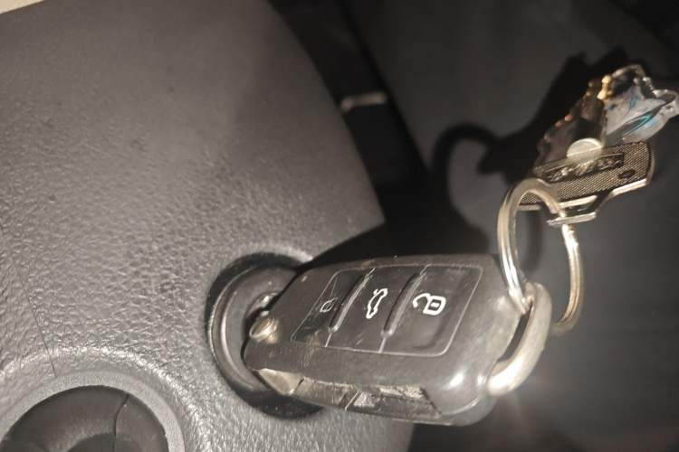 Used Volkswagen Passat 2011 1.8TSI DSG Prestige Edition Vehicle Key
