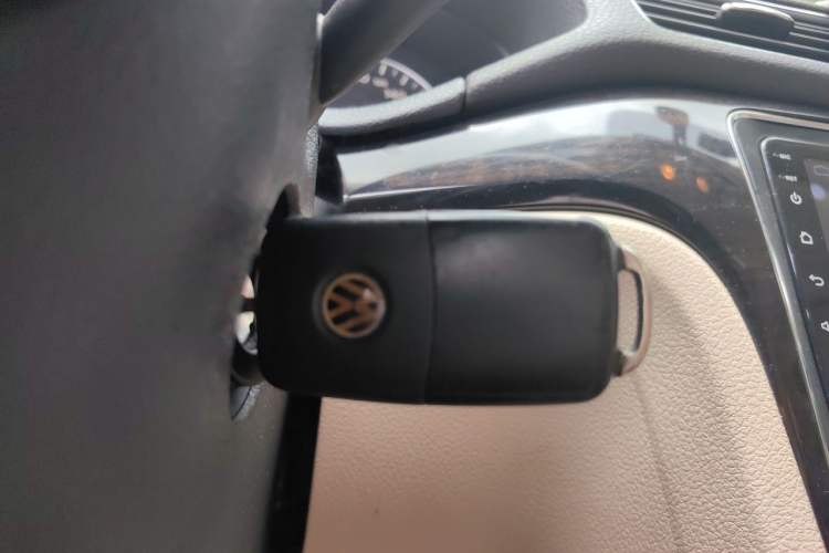 Used Volkswagen Passat 2011 1.4 TSI DSG Prestige Edition Vehicle Key