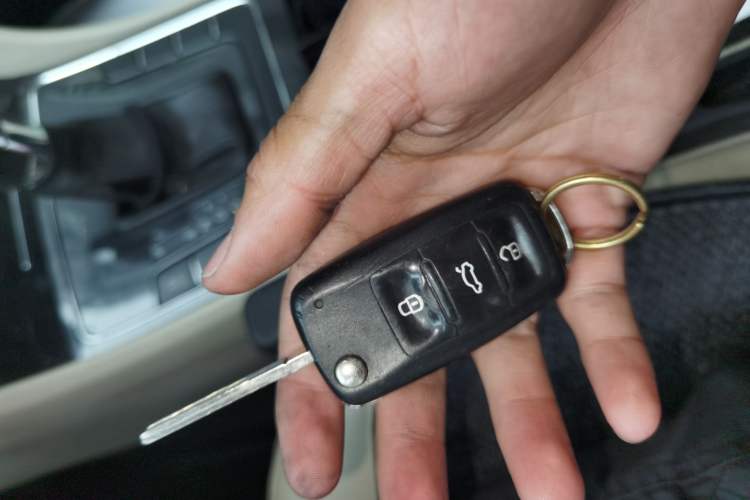 Used Volkswagen Passat 2011 1.8TSI Automatic Prestige Edition Vehicle Key