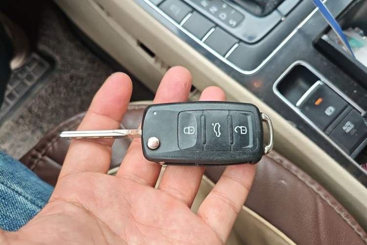 Used Volkswagen Passat 2011 1.4 TSI DSG Prestige Edition Vehicle Key
