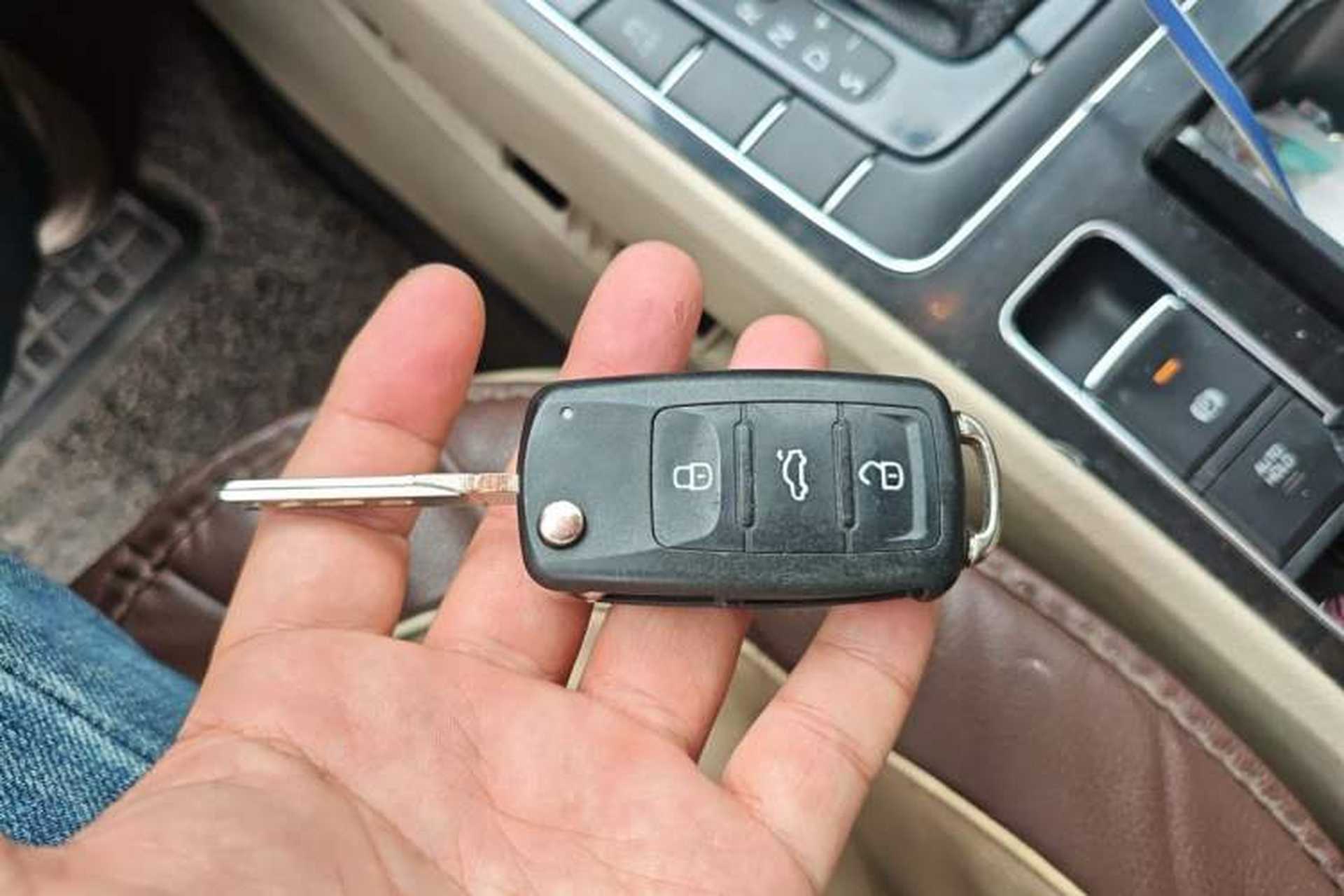 Used Volkswagen Passat 2011 1.4 TSI DSG Prestige Edition Vehicle Key