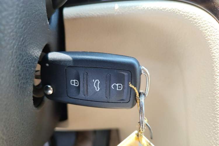 Used Volkswagen Passat 2011 1.8 TSI DSG Prestige Edition Vehicle Key