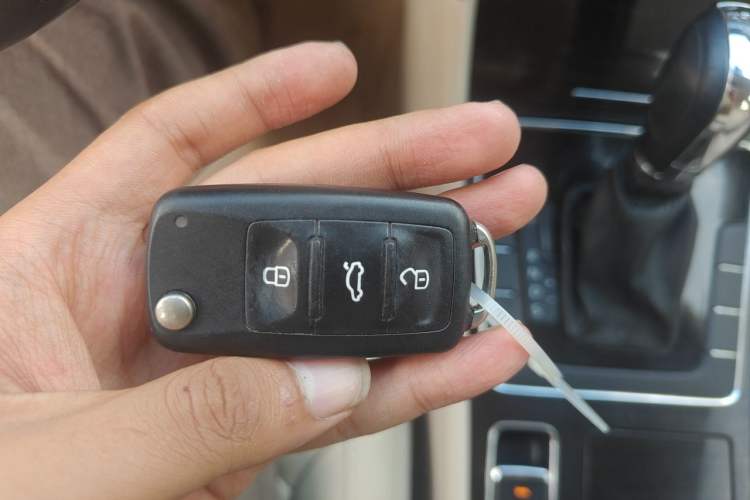 Used Volkswagen Passat 2011 1.8 TSI DSG Prestige Edition Vehicle Key