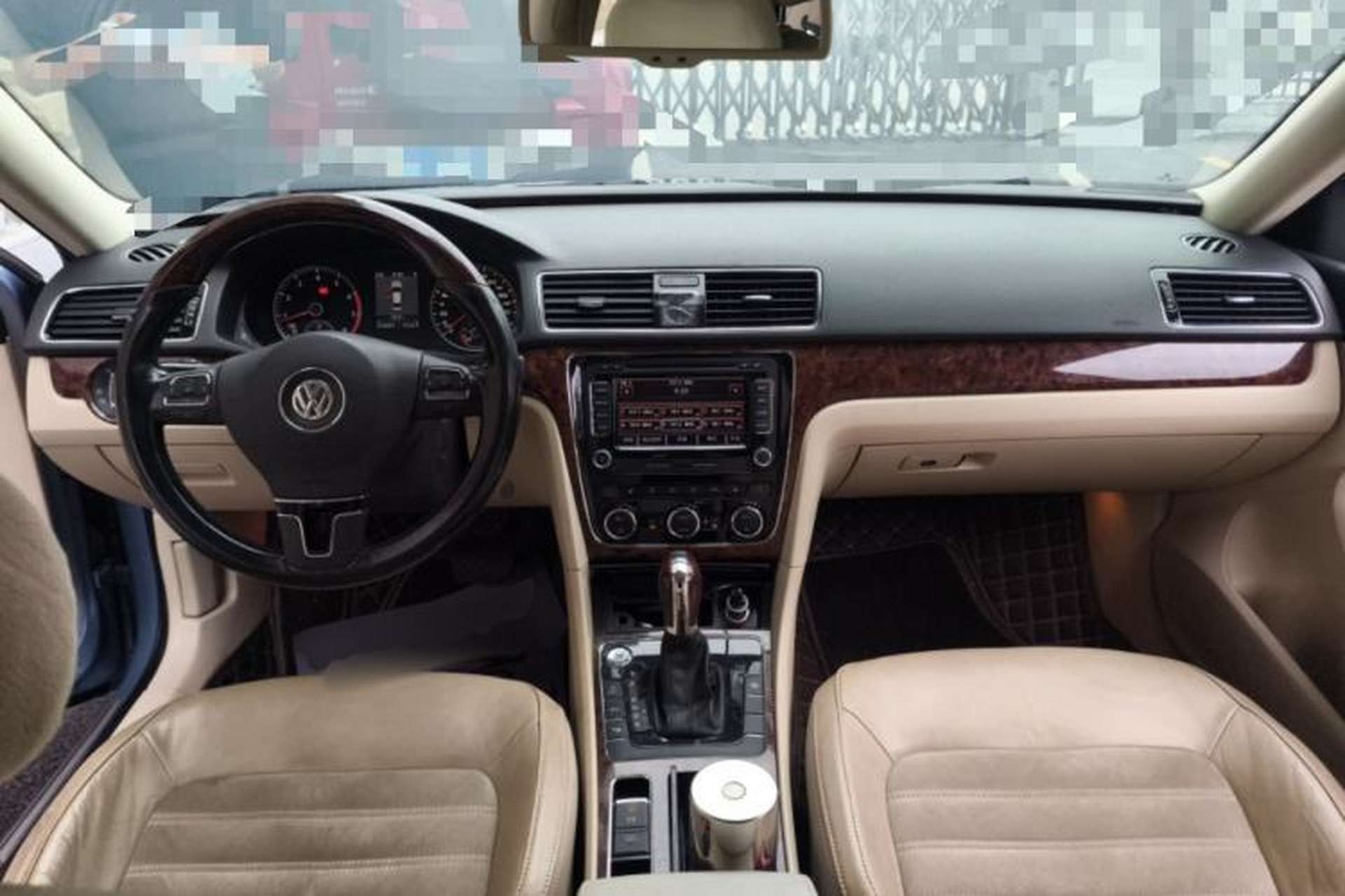 Used Volkswagen Passat 2011 2.0 TSI DSG Ultimate Edition Center Console