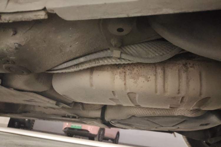 Used Volkswagen Passat 2011 2.0T Touring Edition Comfort Model Chassis Rear Left