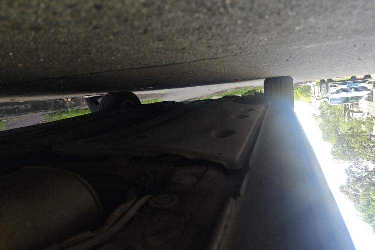 Used Volkswagen Passat 2011 1.8 TSI DSG Prestige Edition Chassis Rear Left