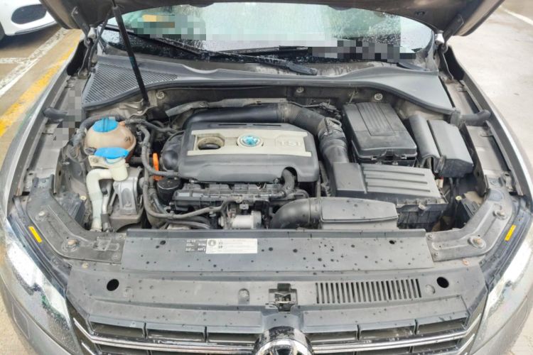Used Volkswagen Passat 2011 2.0 TSI DSG Ultimate Edition Engine Bay