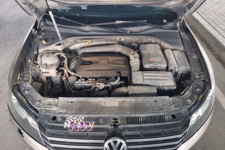 Used Volkswagen Passat 2011 1.8 TSI DSG Ultimate Edition Engine Bay