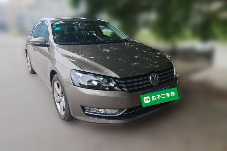 Used Volkswagen Passat 2011 1.8TSI DSG Prestige Edition Front Right 45 Deg