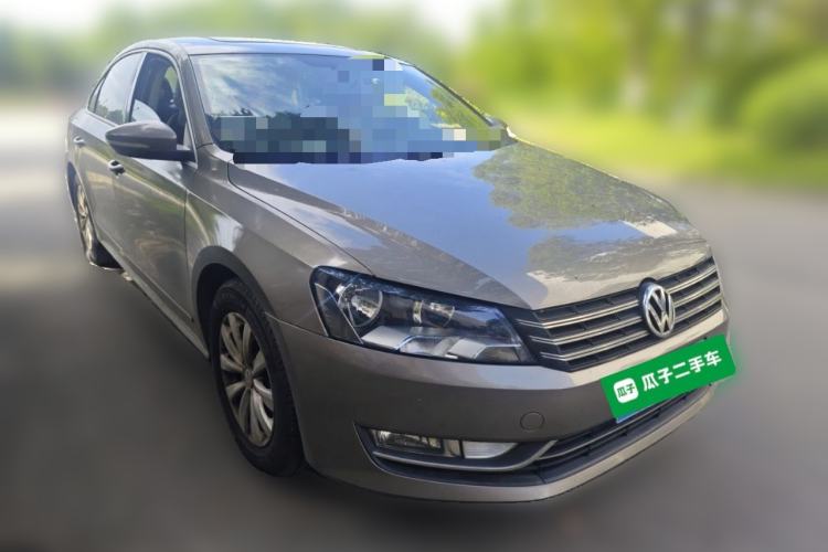 Used Volkswagen Passat 2011 1.8 TSI DSG Prestige Edition Front Right 45 Deg