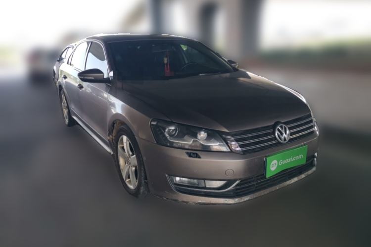 Used Volkswagen Passat 2011 1.8 TSI DSG Ultimate Edition Front Right 45 Deg
