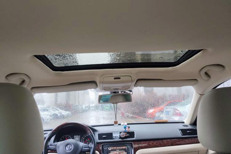 Used Volkswagen Passat 2011 2.0 TSI DSG Ultimate Edition Headliner