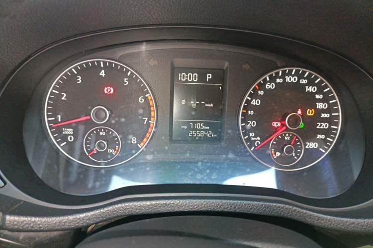 Used Volkswagen Passat 2011 1.8 TSI DSG Prestige Edition Instrument Cluster