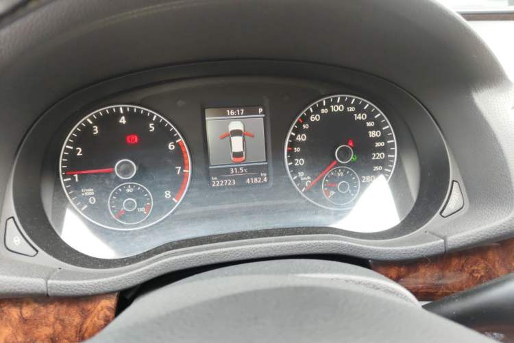 Used Volkswagen Passat 2011 1.8TSI DSG Prestige Edition Instrument Cluster