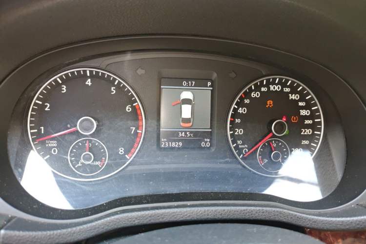Used Volkswagen Passat 2011 2.0 TSI DSG Premium Edition Instrument Cluster