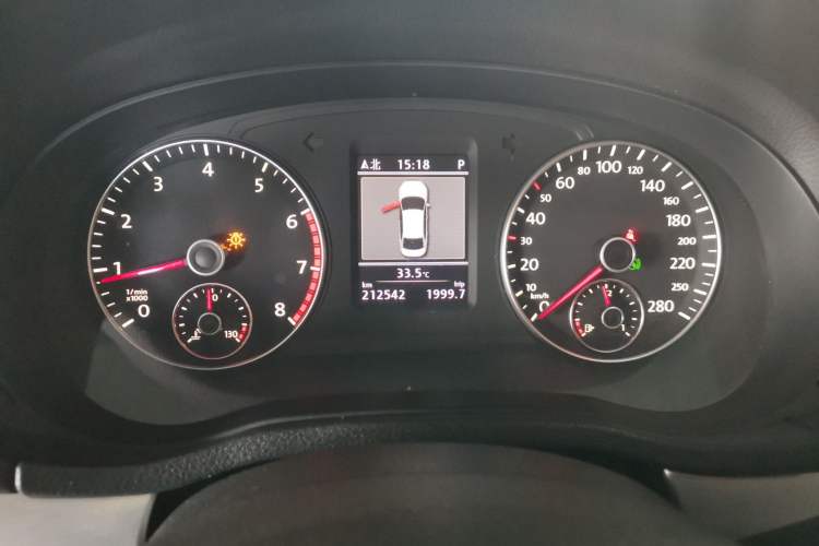 Used Volkswagen Passat 2011 1.8 TSI DSG Ultimate Edition Instrument Cluster