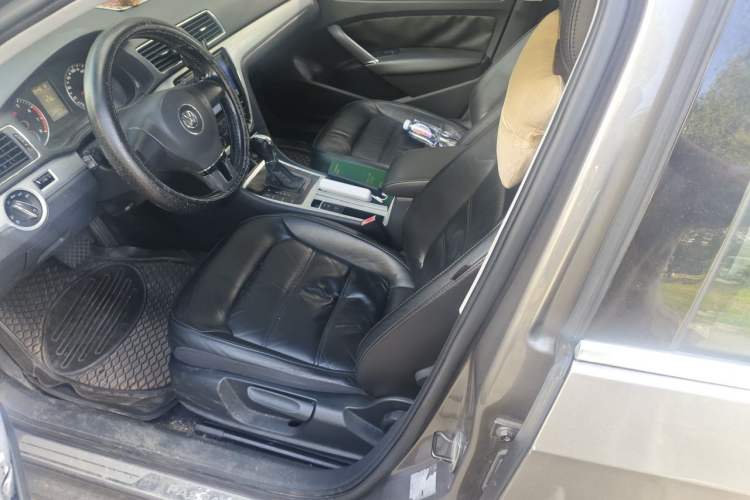 Used Volkswagen Passat 2011 1.8 TSI DSG Prestige Edition Left Front Seat