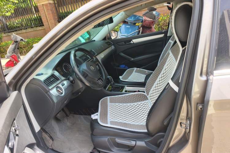 Used Volkswagen Passat 2011 1.8TSI Automatic Prestige Edition Left Front Seat