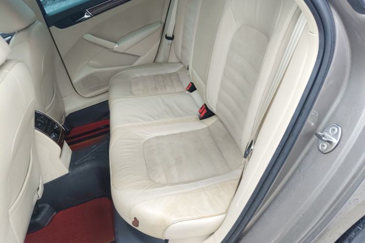 Used Volkswagen Passat 2011 2.0 TSI DSG Ultimate Edition Left Rear Seat