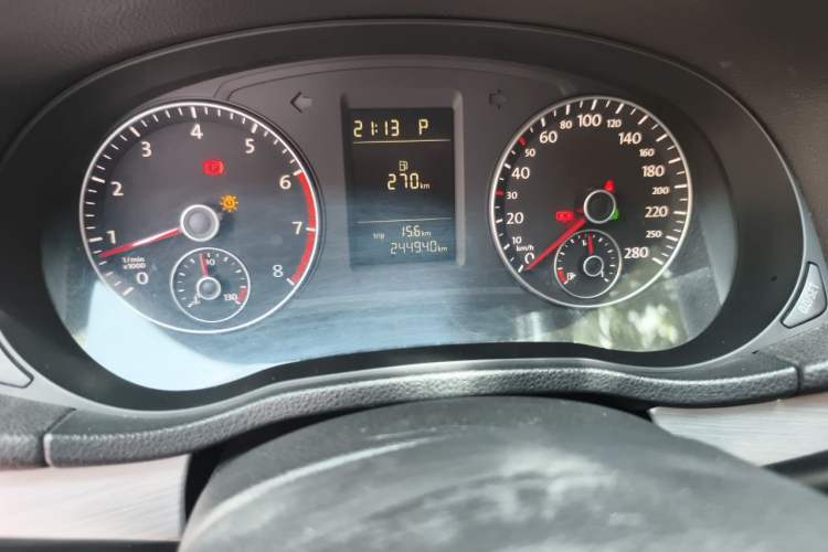 Used Volkswagen Passat 2011 1.8TSI Automatic Prestige Edition Odometer Close Up