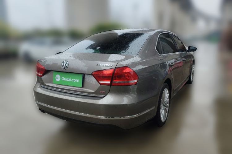 Used Volkswagen Passat 2011 2.0 TSI DSG Ultimate Edition Rear Right 45 Deg