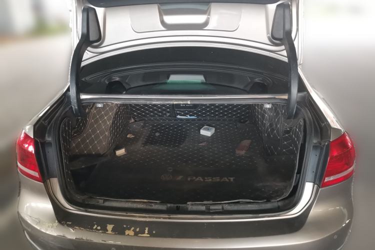 Used Volkswagen Passat 2011 1.8 TSI DSG Ultimate Edition Trunk