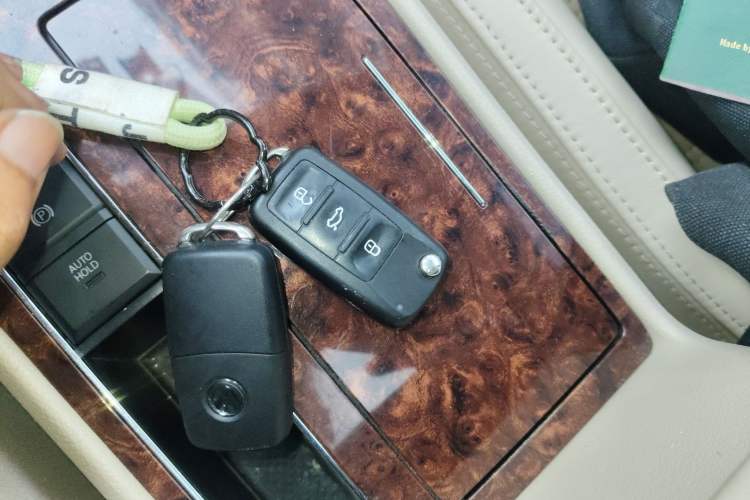 Used Volkswagen Passat 2011 2.0 TSI DSG Ultimate Edition Vehicle Key