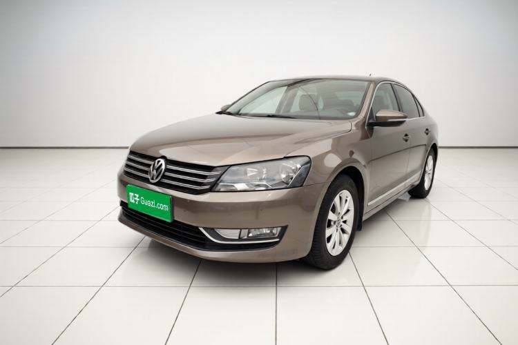 Ojetý Volkswagen Passat 2011 1.4 TSI Manual Luxury Edition Guazi used car, China used car export, Used car for sale, Used  cars, Cheapest cars for sale