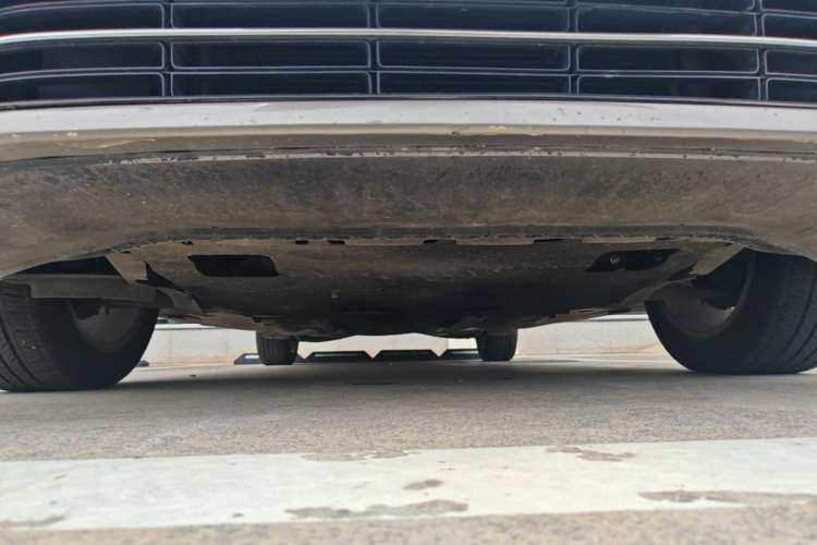 Used Volkswagen Passat 2011 1.8TSI DSG Prestige Edition Chassis Front