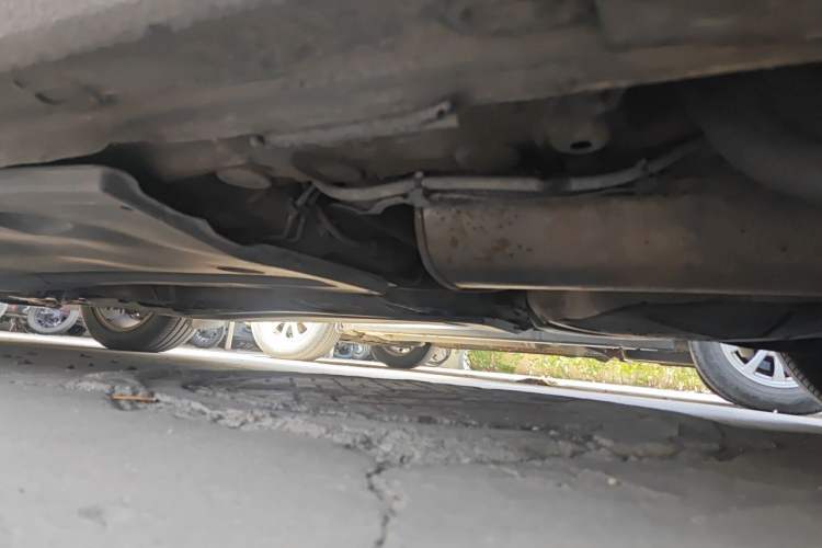 Used Volkswagen Passat 2011 1.8 TSI DSG Ultimate Edition Chassis Rear Left