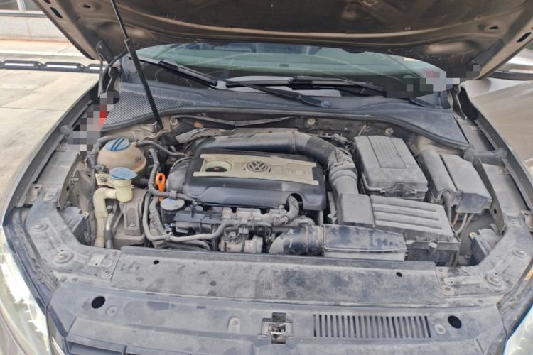 Used Volkswagen Passat 2011 1.8TSI DSG Prestige Edition Engine Bay