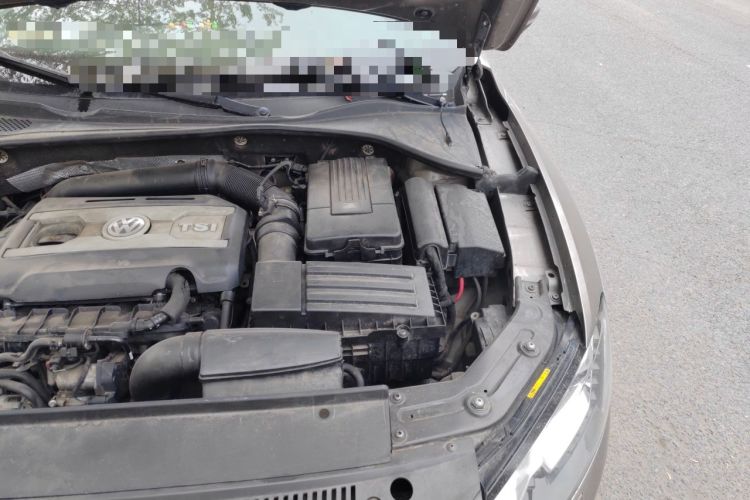 Used Volkswagen Passat 2011 1.8TSI DSG Prestige Edition Engine Bay Left