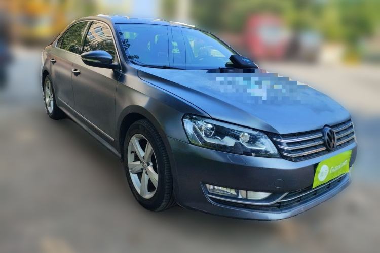 Used Volkswagen Passat 2011 1.8TSI DSG Prestige Edition Front Right 45 Deg