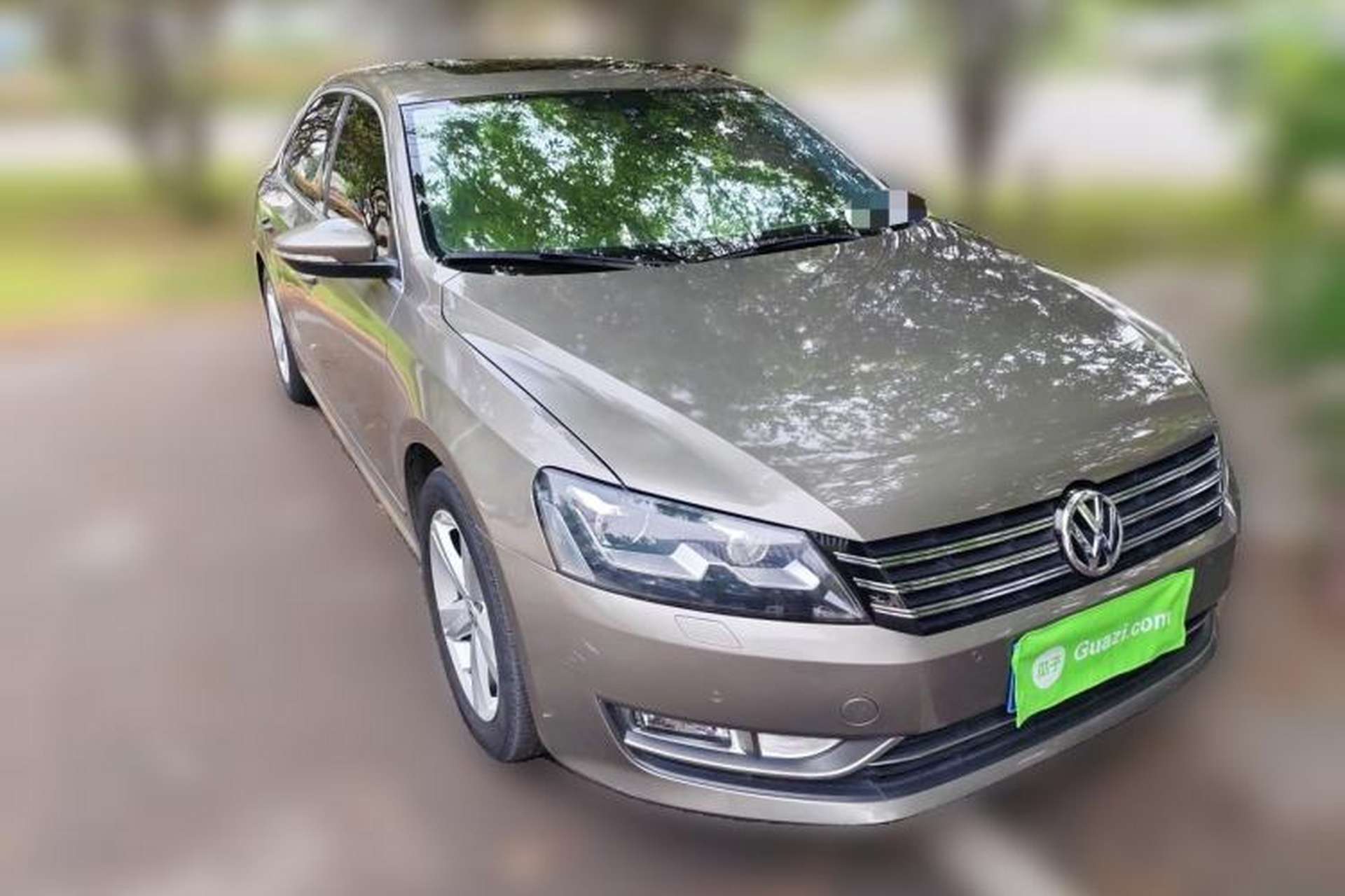 Used Volkswagen Passat 2011 1.8TSI DSG Prestige Edition Front Right 45 Deg