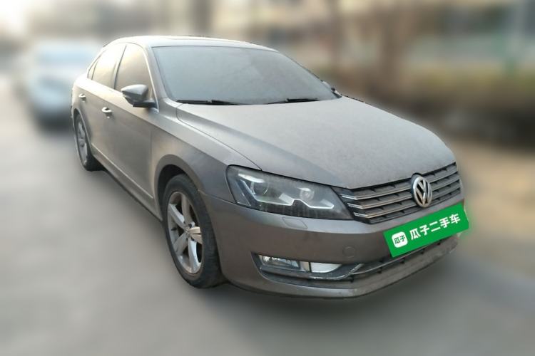 Used Volkswagen Passat 2011 1.8TSI DSG Prestige Edition Front Right 45 Deg