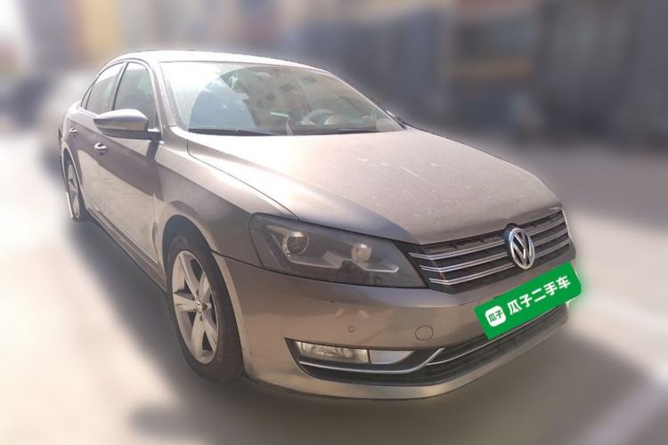 Used Volkswagen Passat 2011 2.0 TSI DSG Premium Edition Front Right 45 Deg